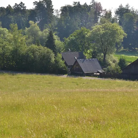 Semesterbostad Panska Myslivna